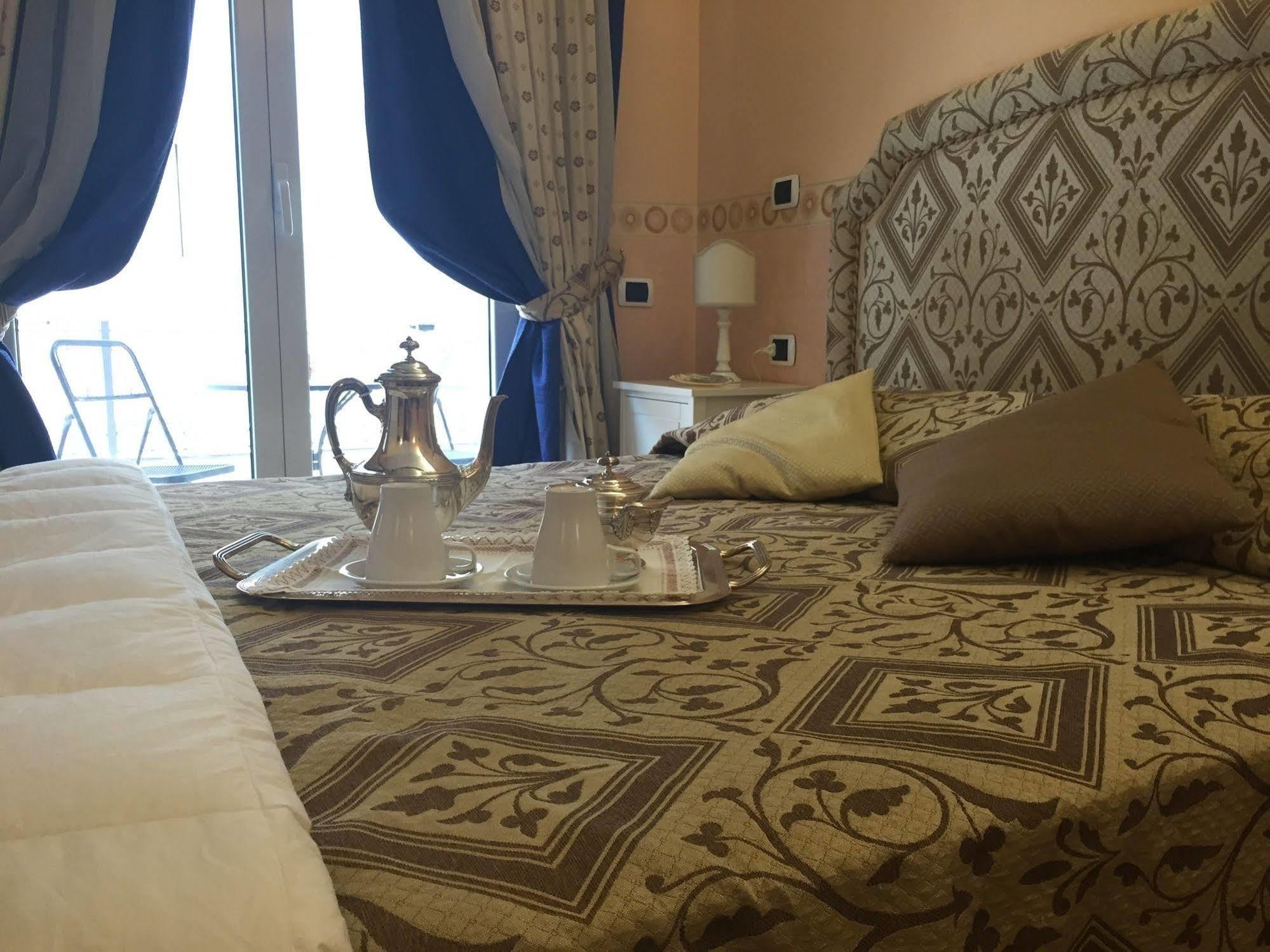 Il Colonnato Bed & Breakfast Roma Dış mekan fotoğraf