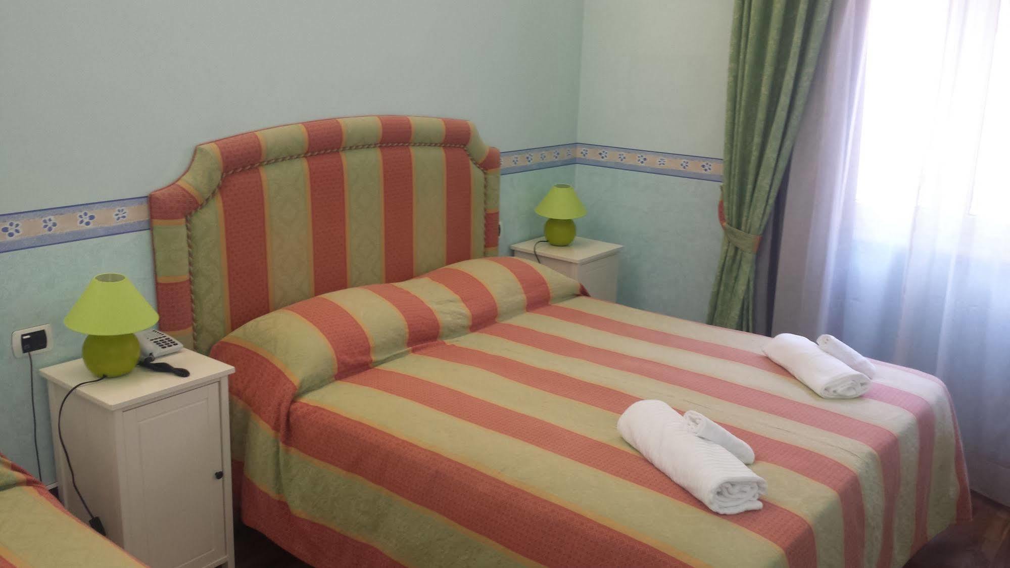 Il Colonnato Bed & Breakfast Roma Dış mekan fotoğraf